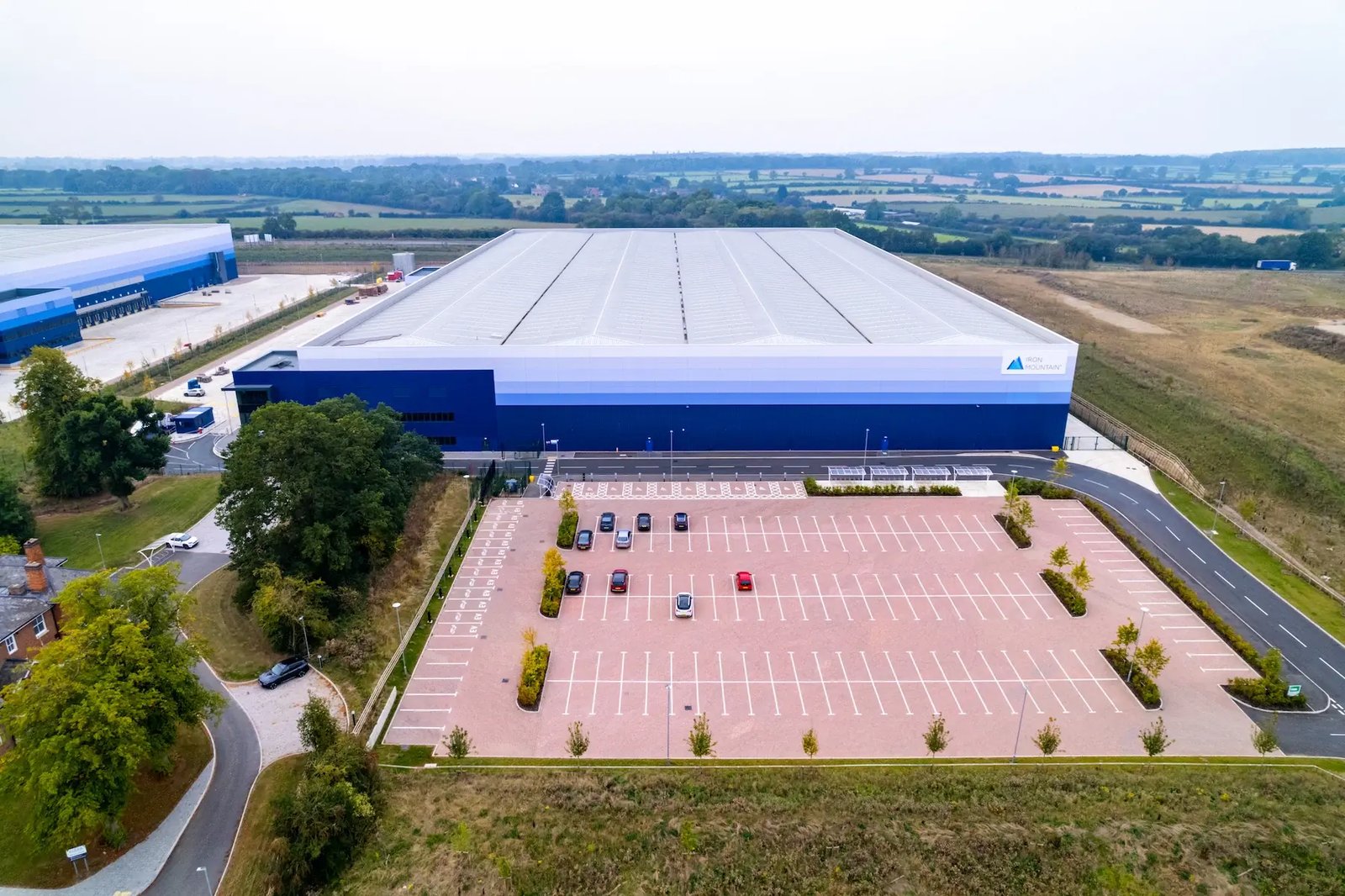 MagnaPark1-Warehouse 1