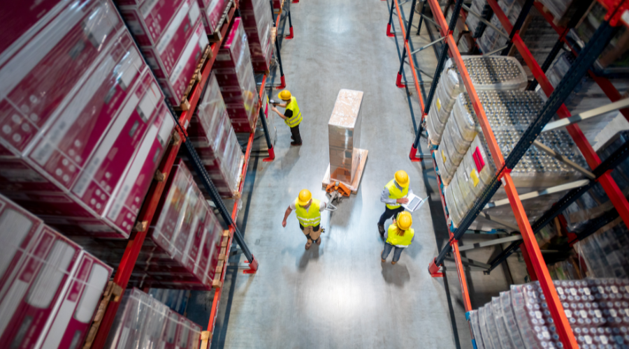 Mitarbeiter im Lager 3PL