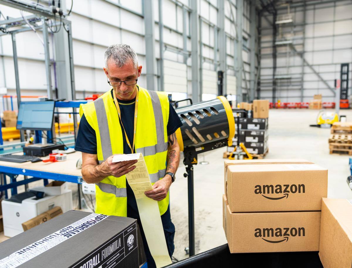 Fulfilment Crowd - Magna Park Pictures V2 (77) 1