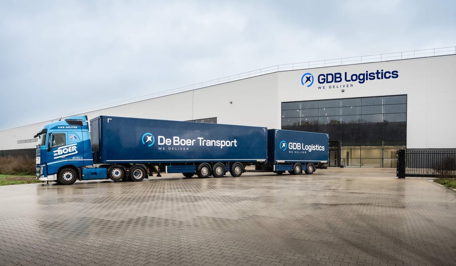 Globale&nbsp;Reichweite,&nbsp;regionale&nbsp;Lieferung: Ein&nbsp;Einblick&nbsp;in&nbsp;unsere Zusammenarbeit&nbsp;mit&nbsp;GDB Logistics
