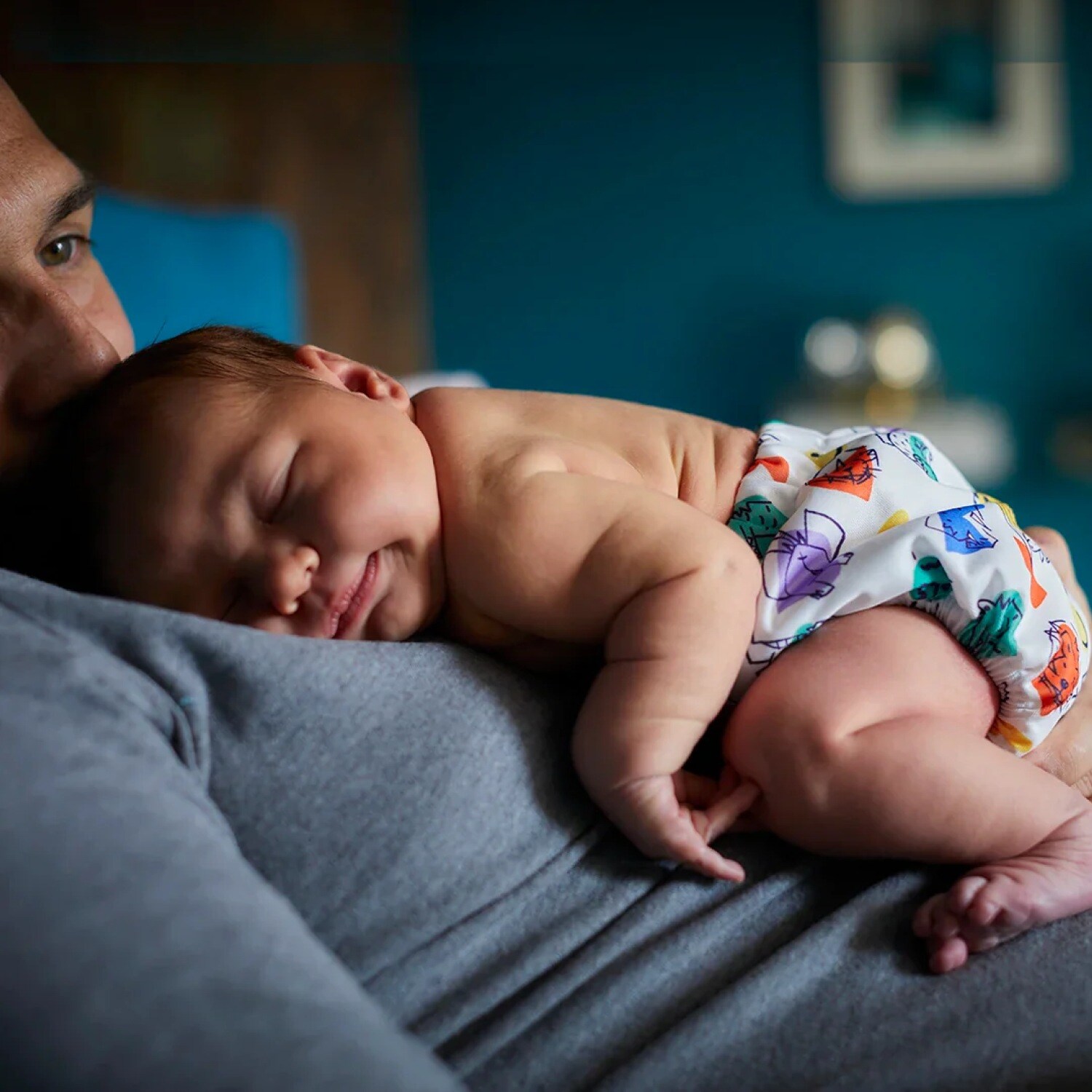 FOTO EINES BABYS MIT EINER „BAMBINO MIO NAPPY2“-WINDEL